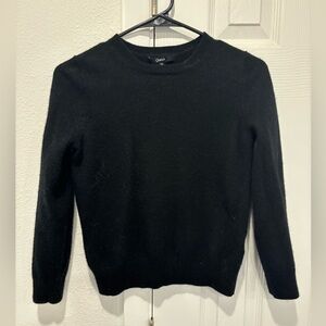 Quince Mongolian cashmere sweater